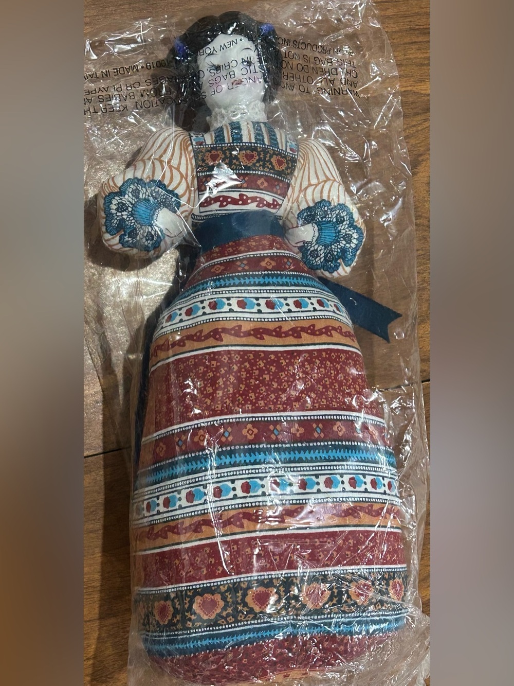 Vintage Avon 1981 American Heirloom Porcelain Head Sachet Doll